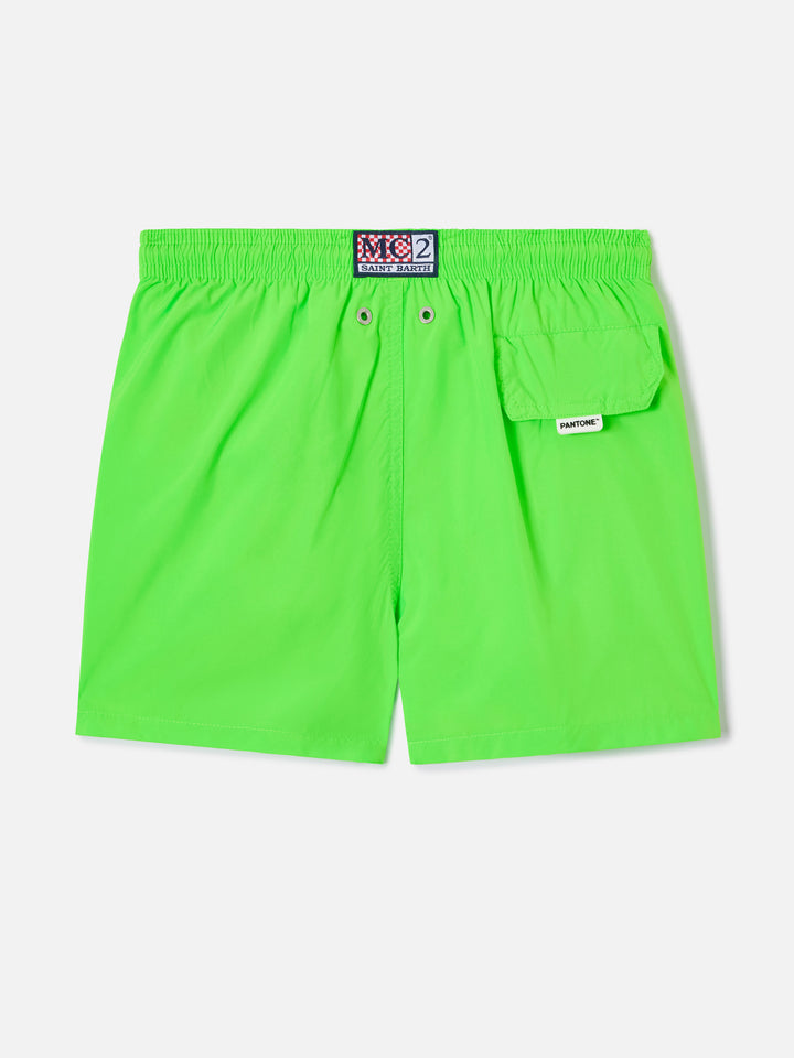 Short de bain garçon en tissu léger vert fluo Jean Lighting Pantone | PANTONE® SPECIAL EDITION 