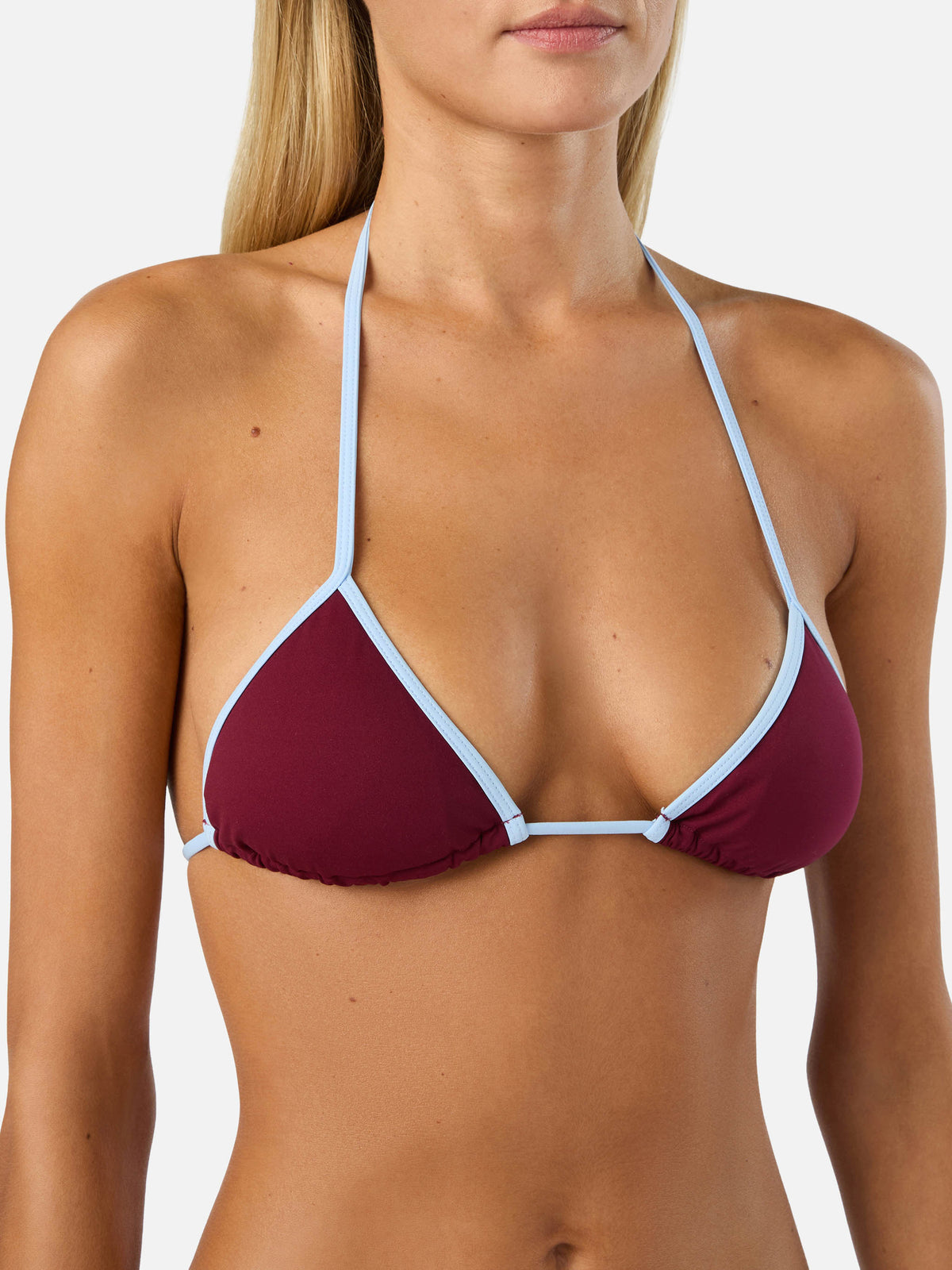 Bikini bordeaux Lezzy String avec finitions contrast 