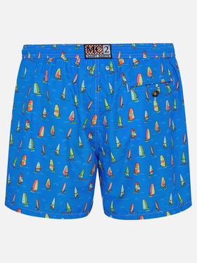 Man light fabric swim shorts with windsurf print