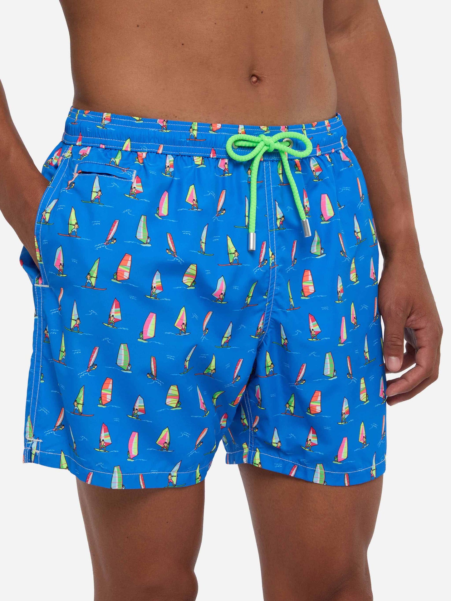 Man light fabric swim shorts with windsurf print