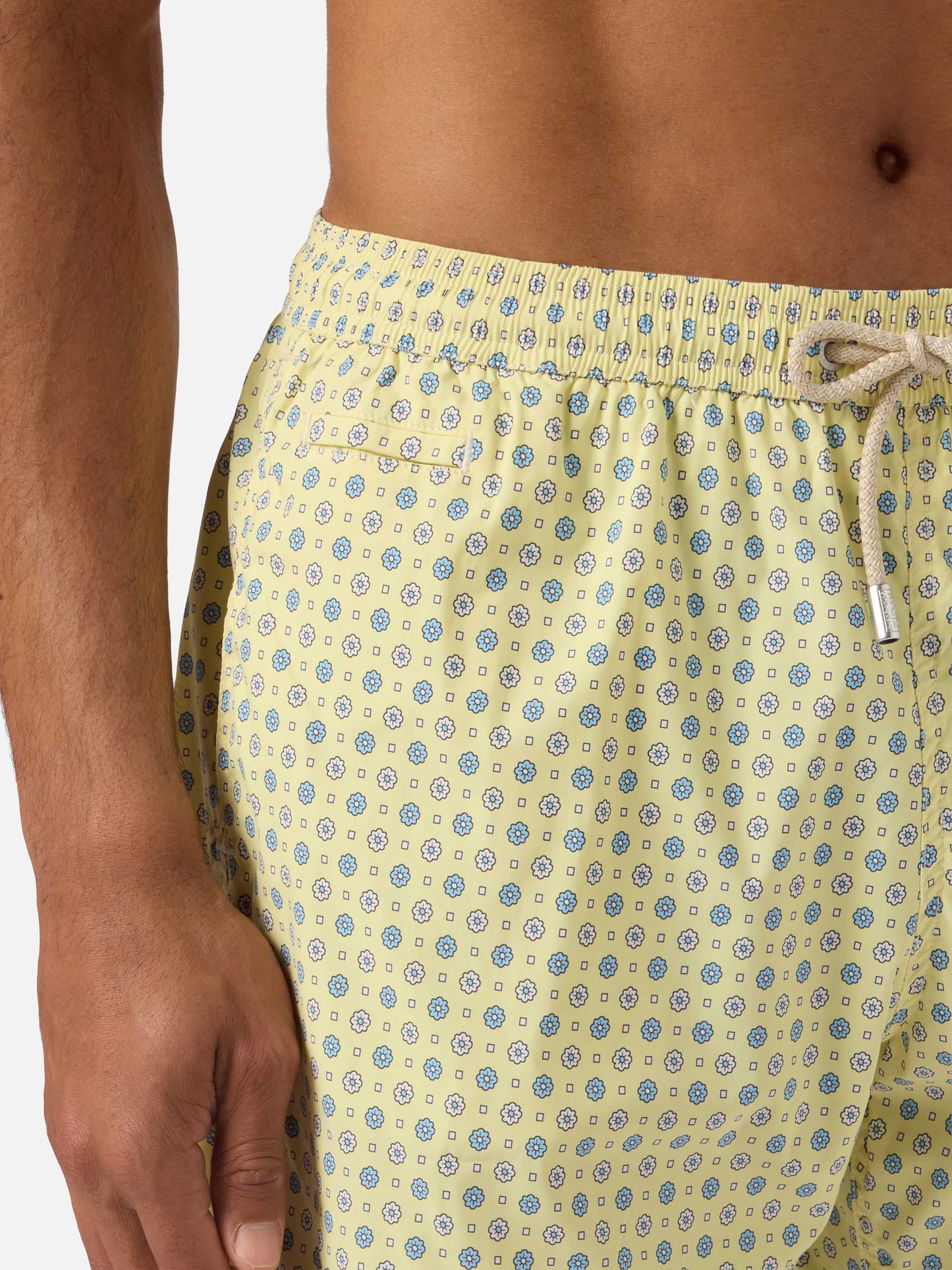 Costume mare Lighting Micro giallo con stampa geometrica all-over
