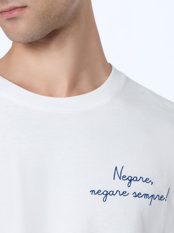 Weißes Herren-T-Shirt Luton mit Vacanze Negare-Stickerei | VACANZE DI NATALE SONDERAUSGABE