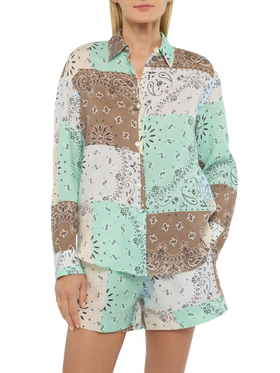 Meredith linen classic shirt with bandanna patch print