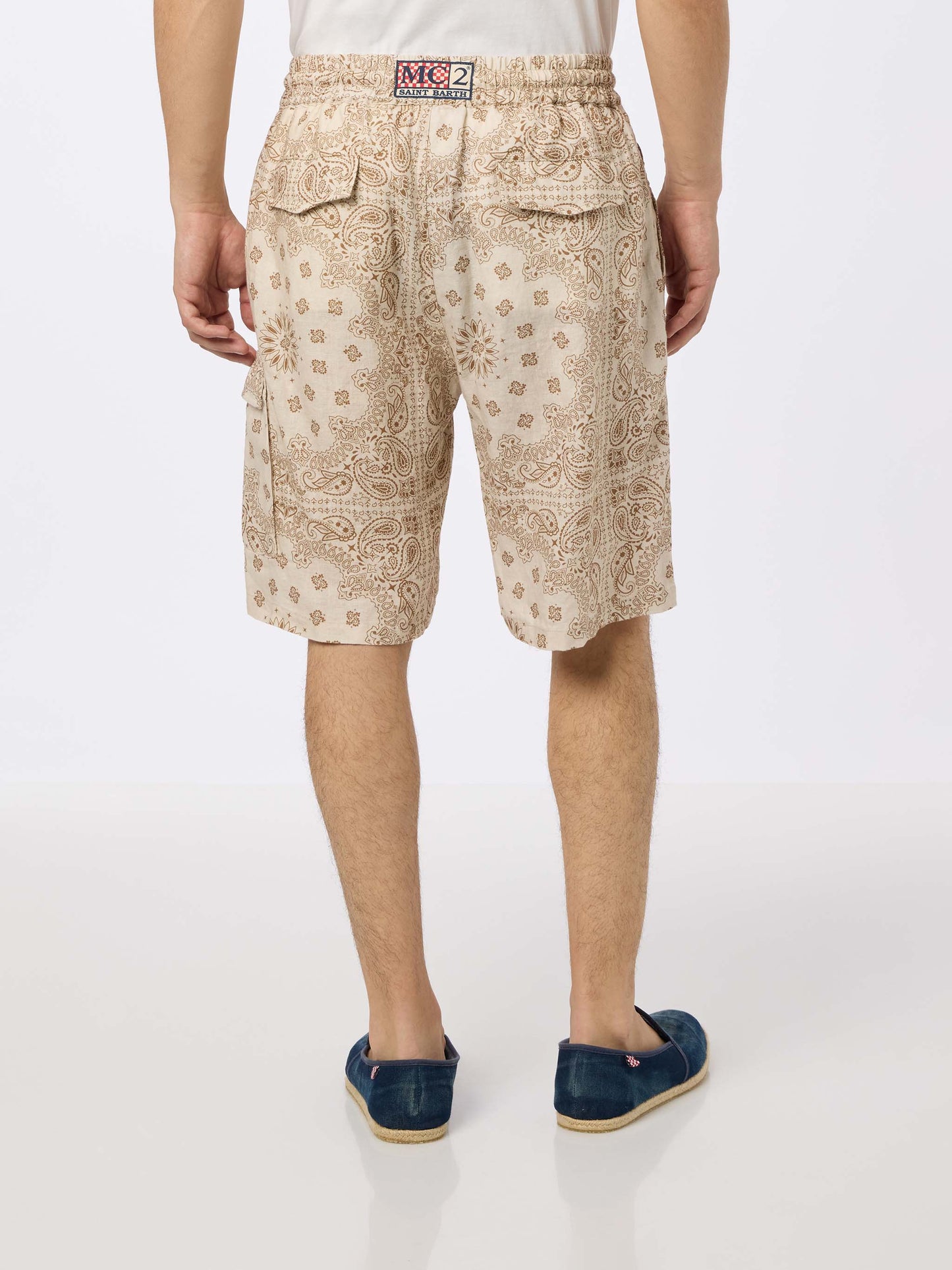 Bermuda da uomo Marseille in lino con stampa bandana