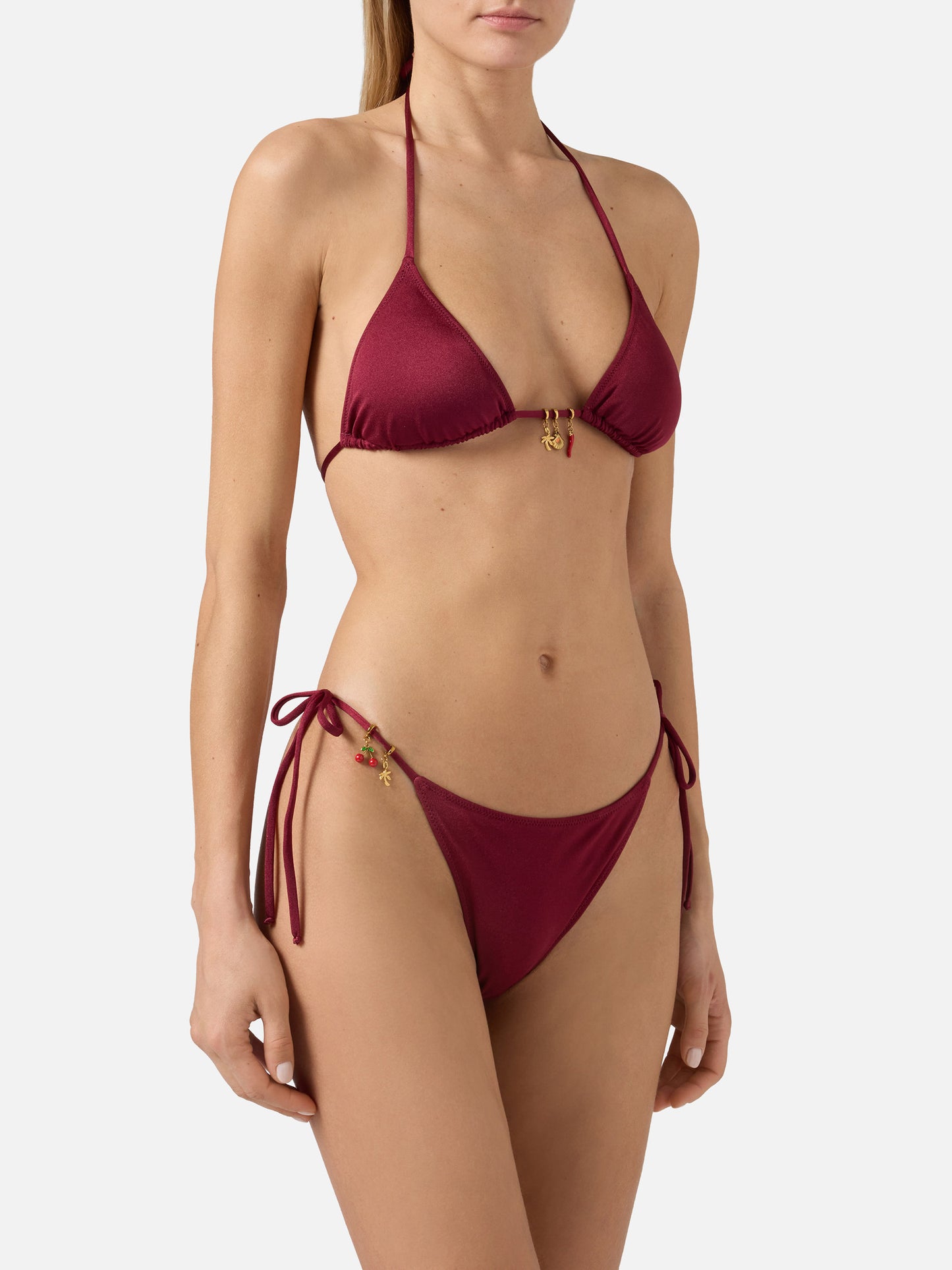 Leah Marielle Bikini mit rotem glänzendem Finish und Charms 