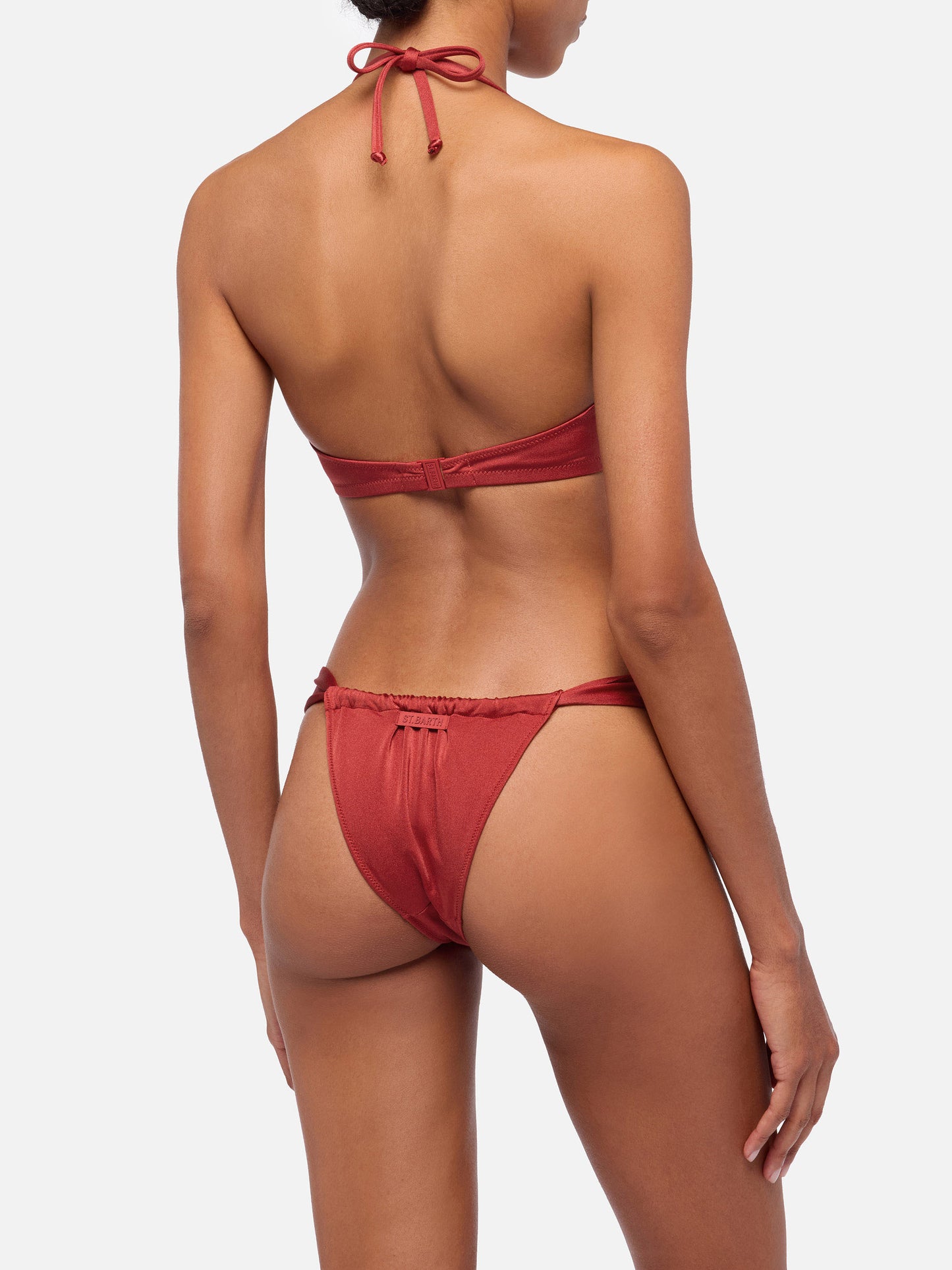 Noelle, schimmernde, ziegelrote, freche Badehose – Gaia, schimmerndes, ziegelrotes Triangel-Bralette-Oberteil