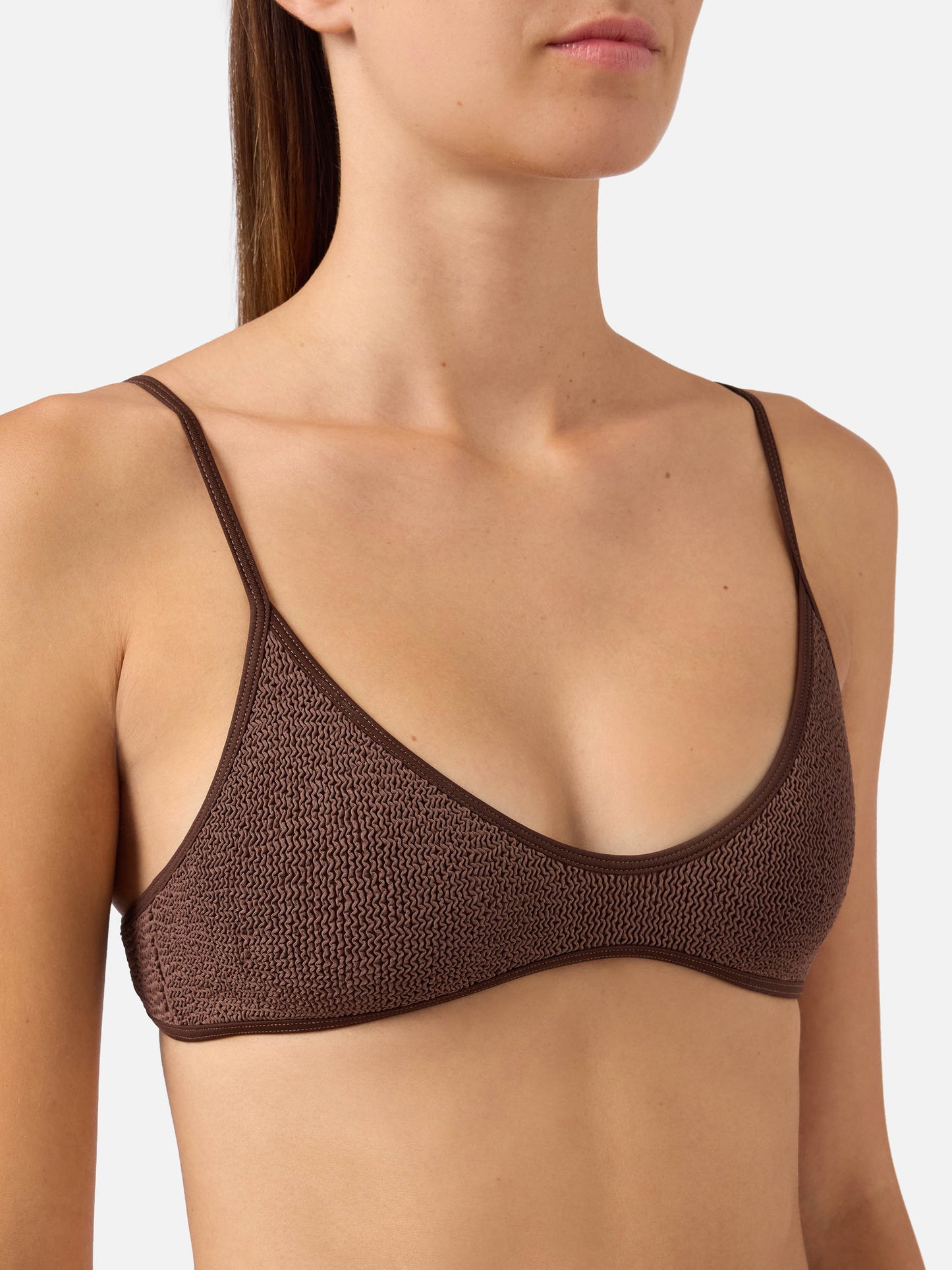 Paloma String-Bralette-Bikinioberteil aus braunem Crinkle-Stoff 
