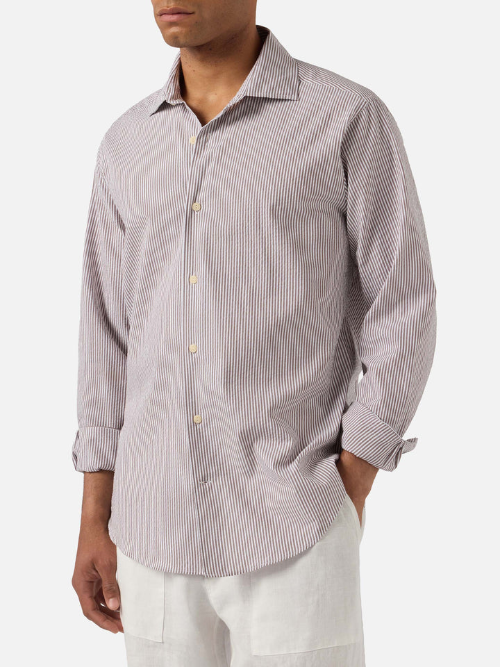 Camicia Pamplona in seersucker a righe marroni
