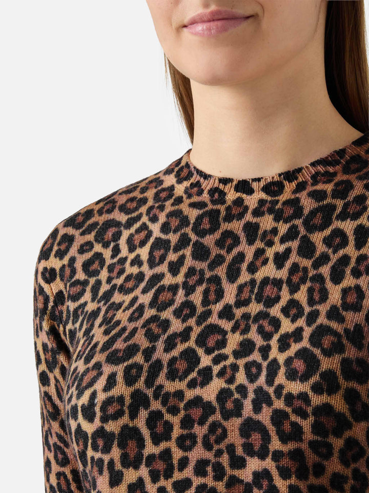 New Queen crewneck with animalier print