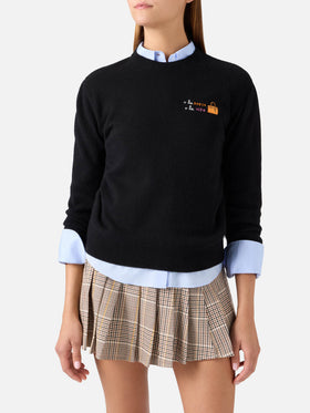 Jersey de cuello redondo en mezcla de lana y cachemira Black New Queen con bordado O La Borsa O La Vita 
