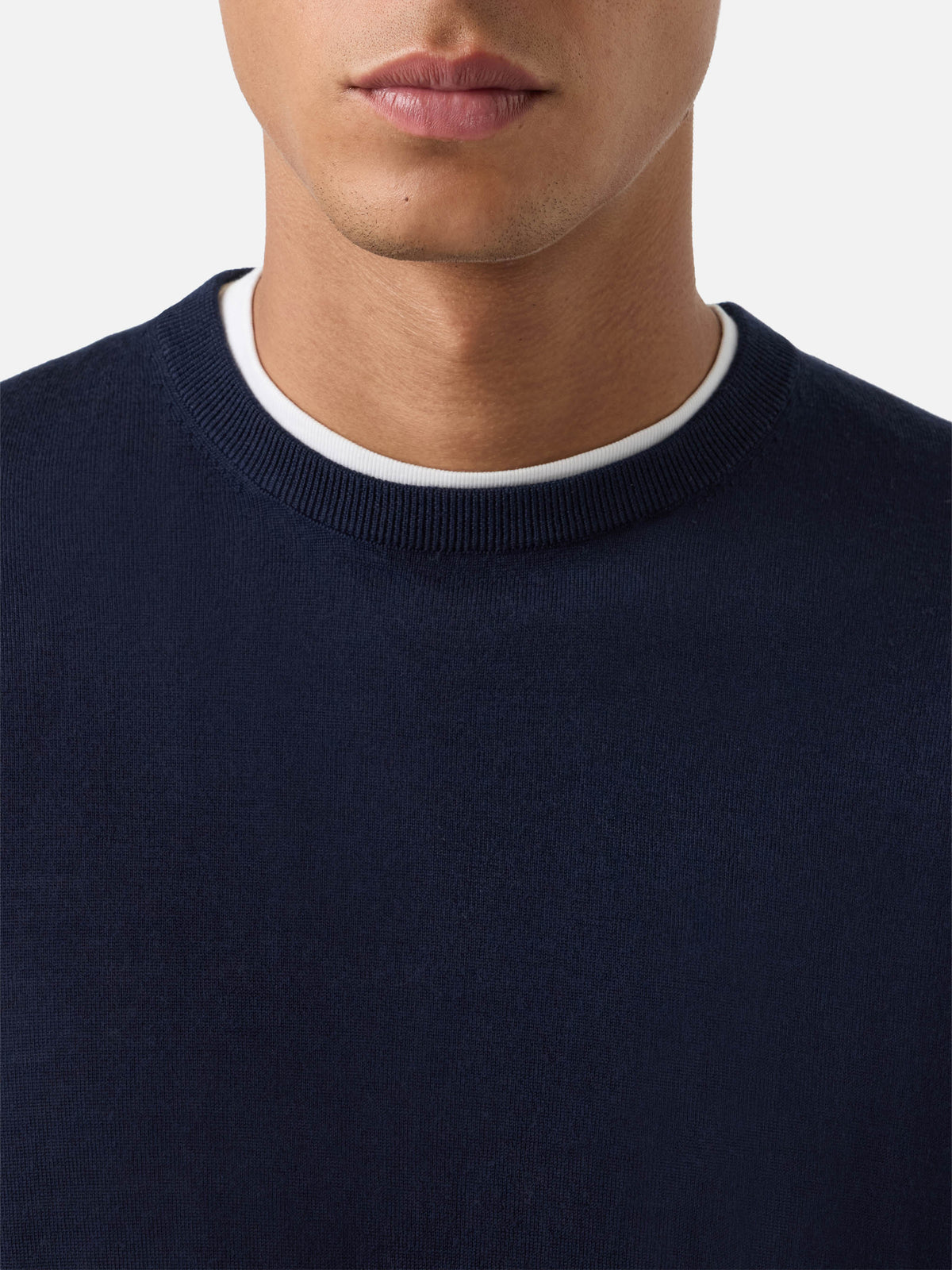 Navy blue Regent merino wool crewneck