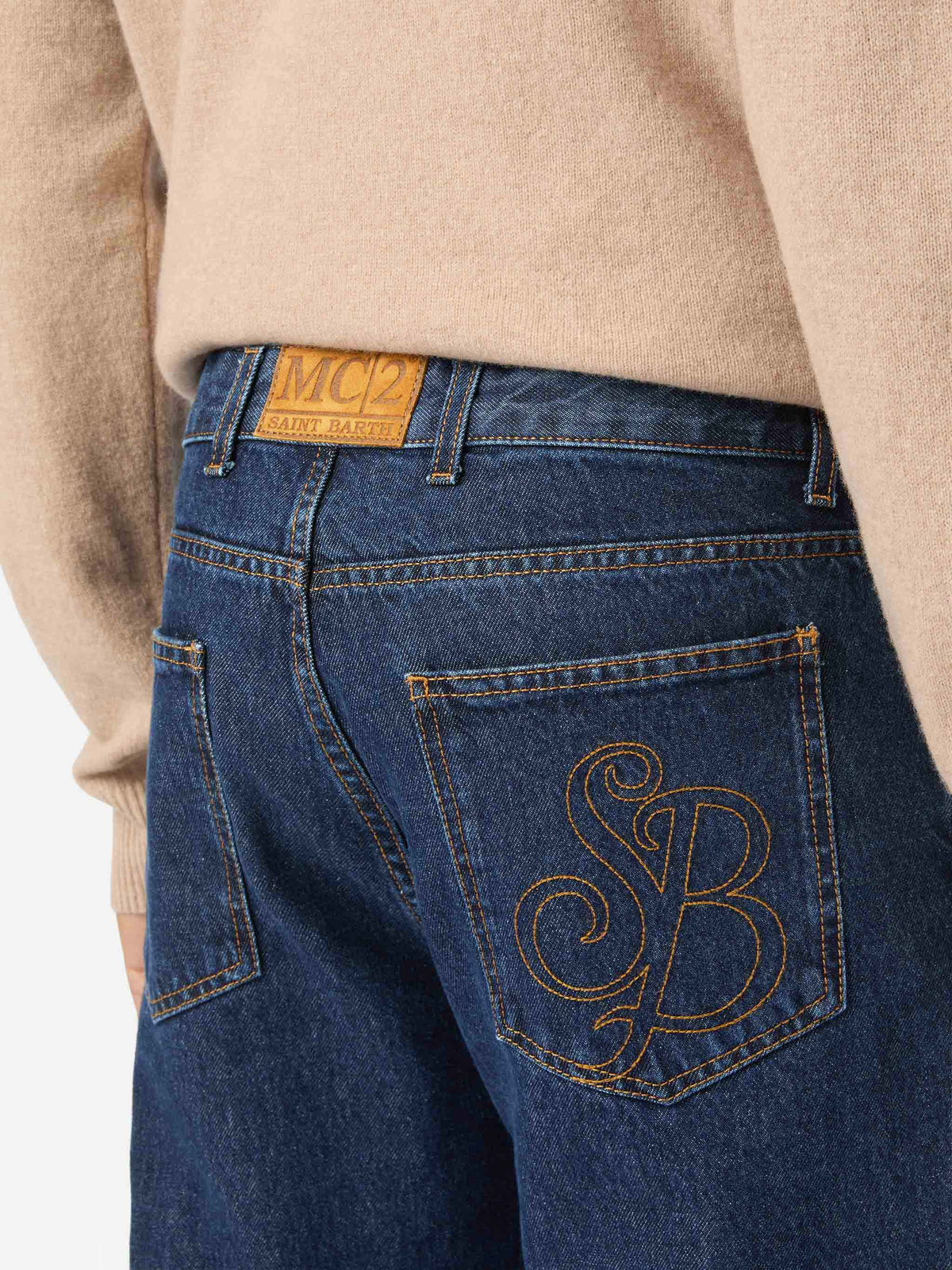 Vaqueros denim Riverdale Light blue con acabado stone wash 