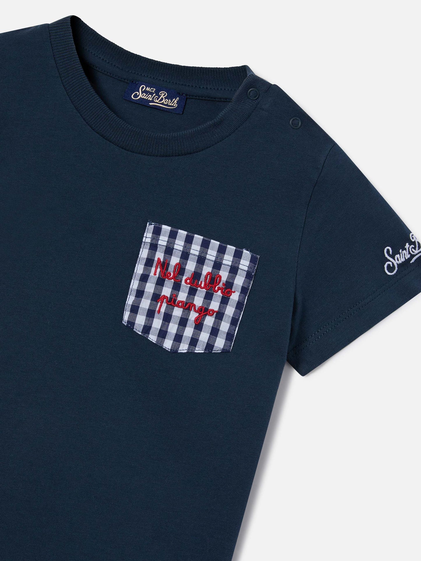 Samy t-shirt with embroidered pocket and vichy bloomer set