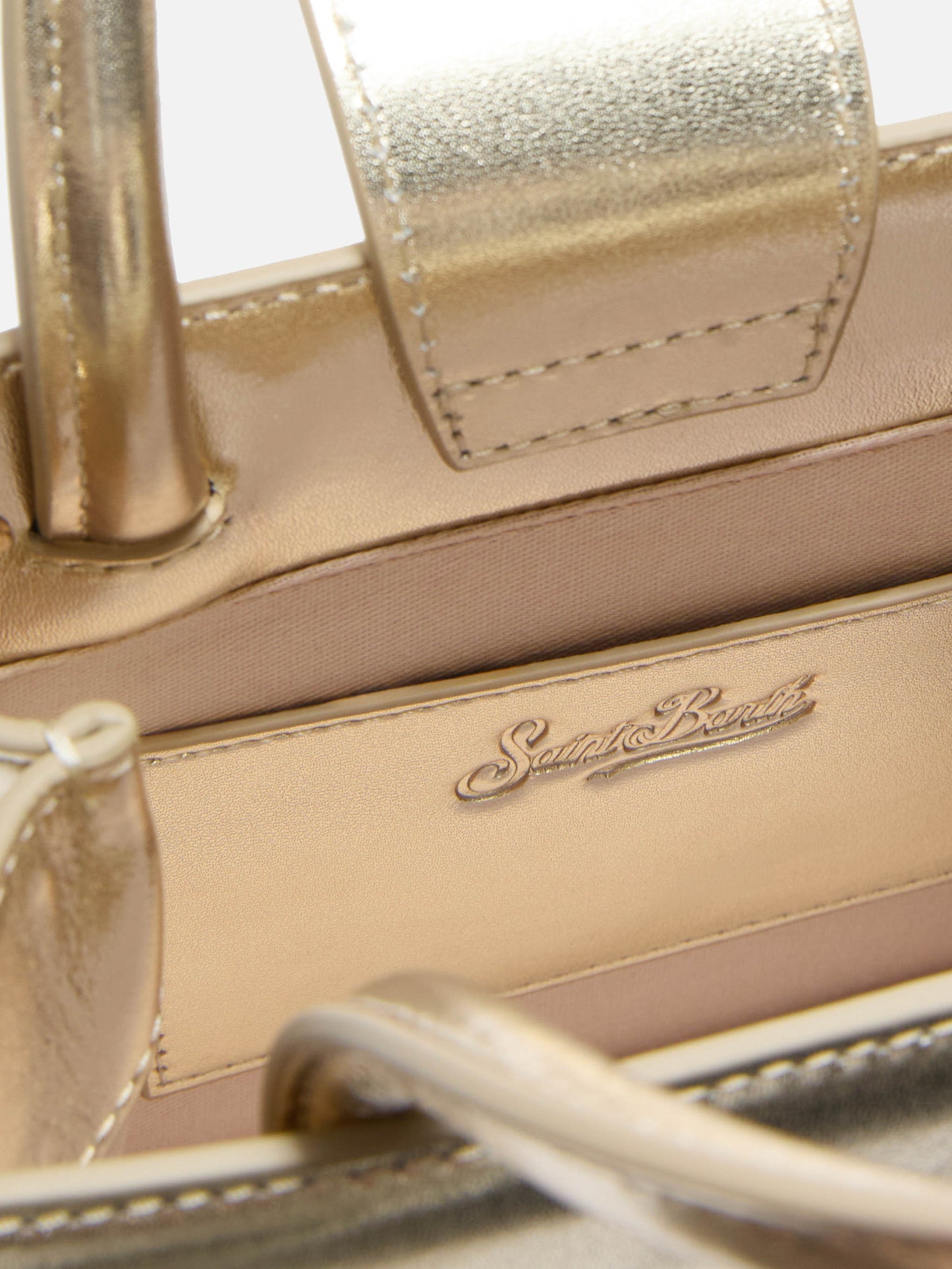 Structured Shop Mini bag in gold laminated leather with metal tag