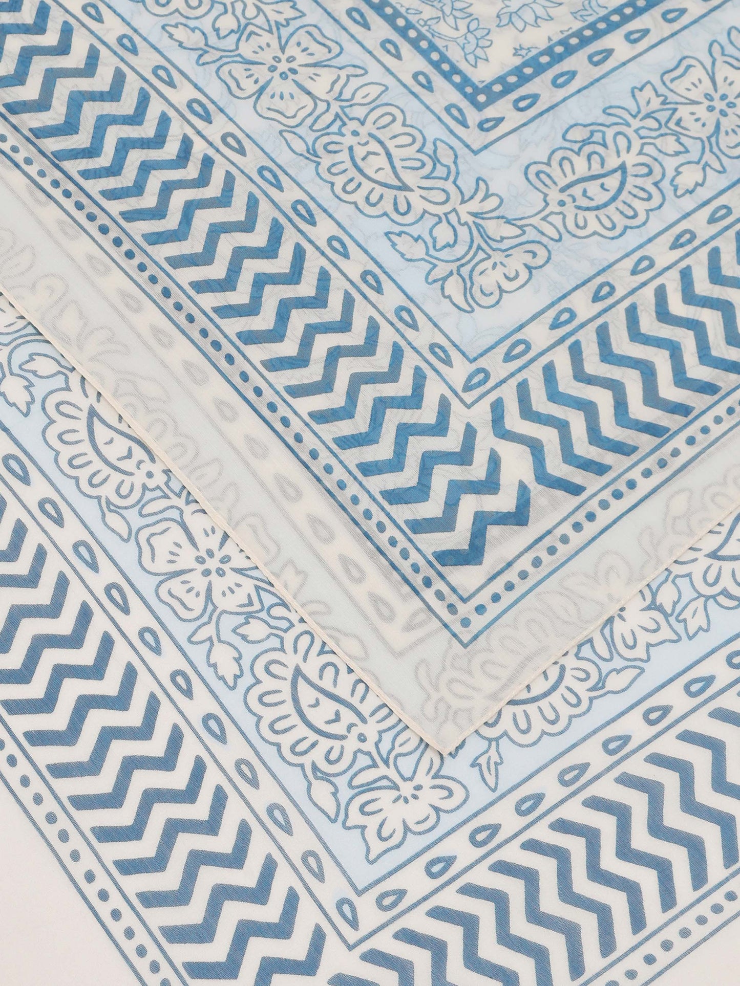 Pareo lungo Thaiti misto seta con stampa batik floreale