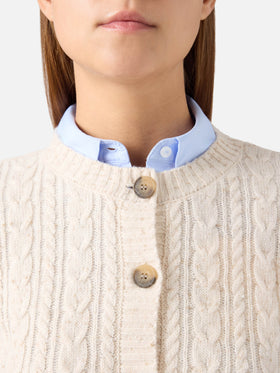 Cardigan Ursule grano in misto lana Donegal con punto trecce