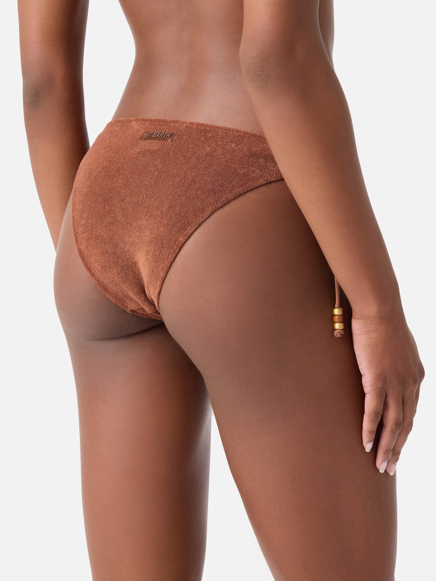 Slip de bain Virgo en éponge marron avec charms 