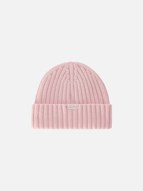 Pink Wengen beanie with Après Chic embroidery