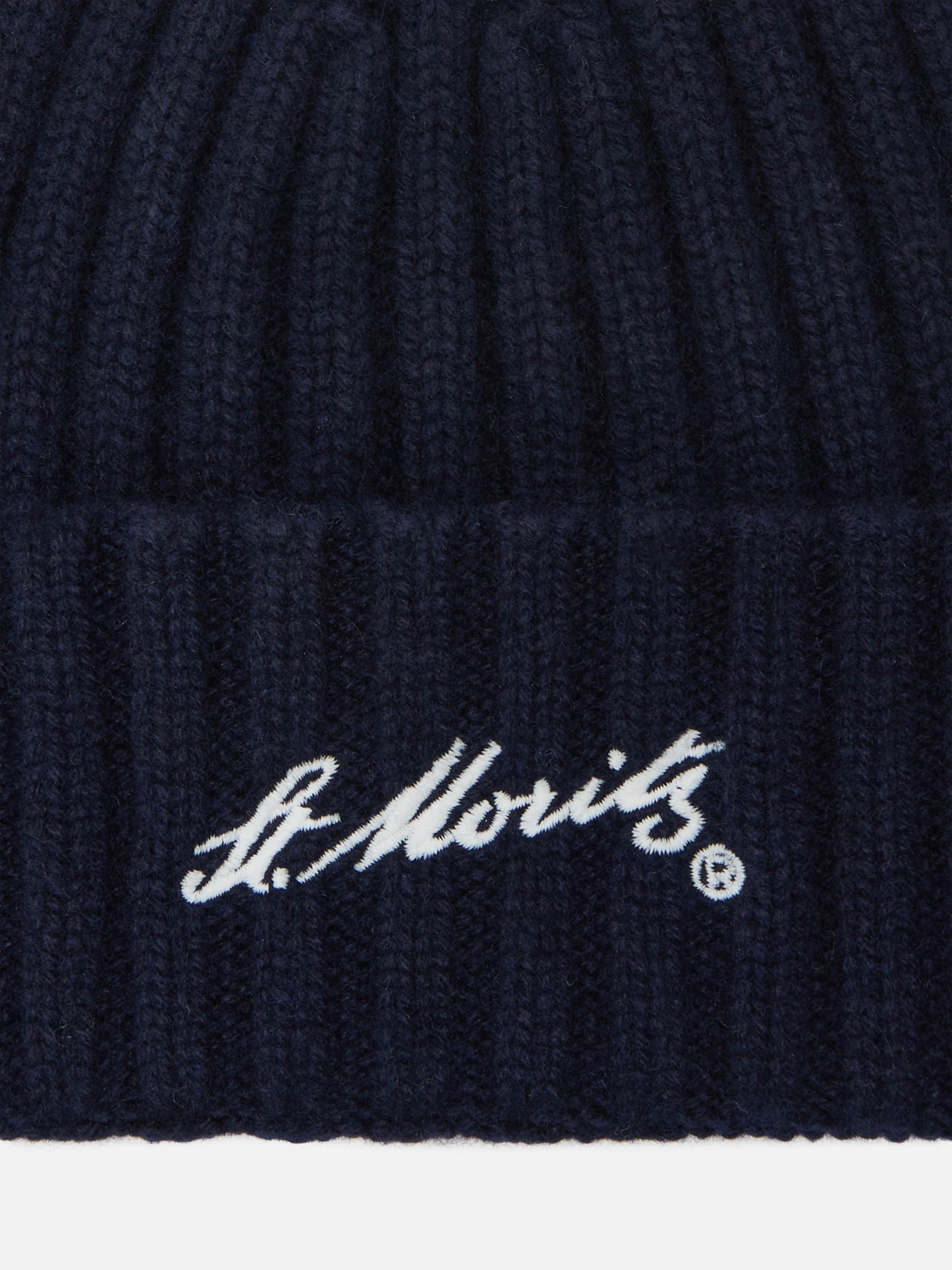Berretto  Wengen in cashmere blu con Ricamo St. Moritz 