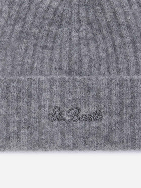 Bonnet Wengen gris en mélange d’alpaga avec broderie logo 