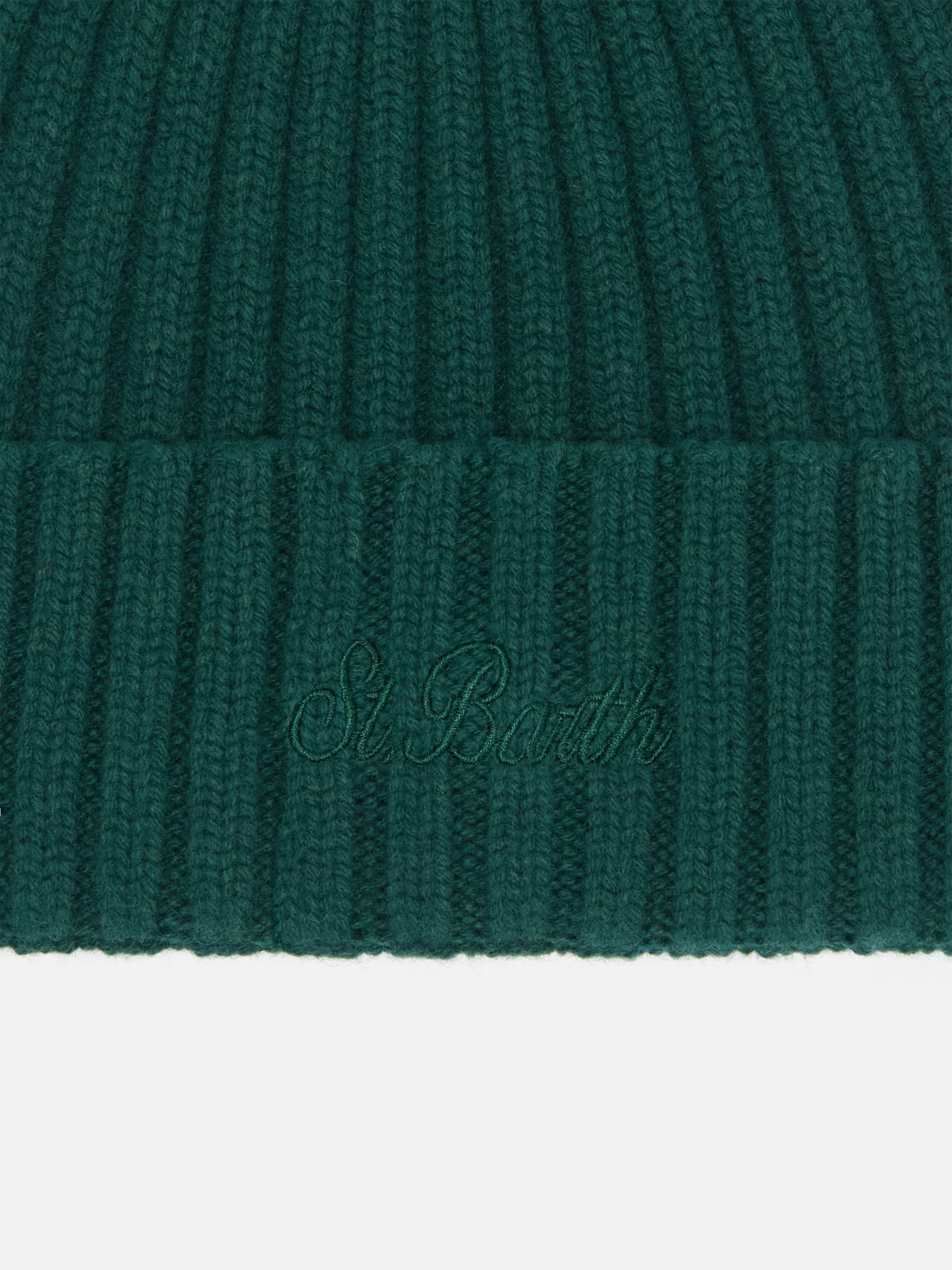 Wengen beanie in British green wool with St. Barth embroidery on the turn-up