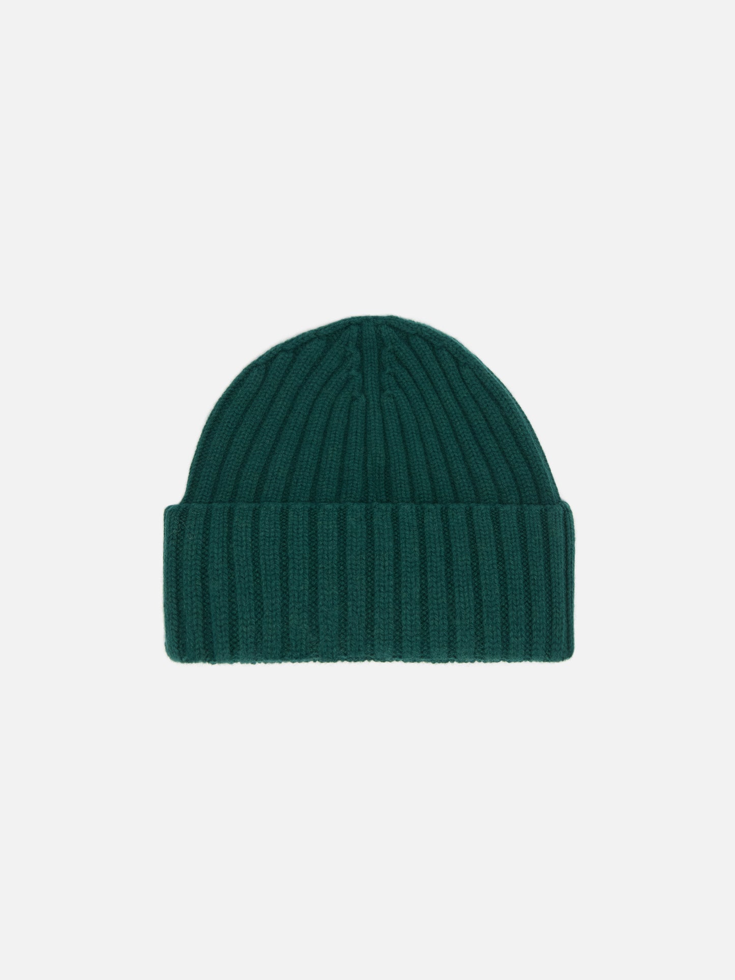 Wengen beanie in British green wool with St. Barth embroidery on the turn-up