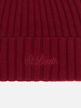 Wengen beanie in burgundy with St. Barth embroidery on the turn-up