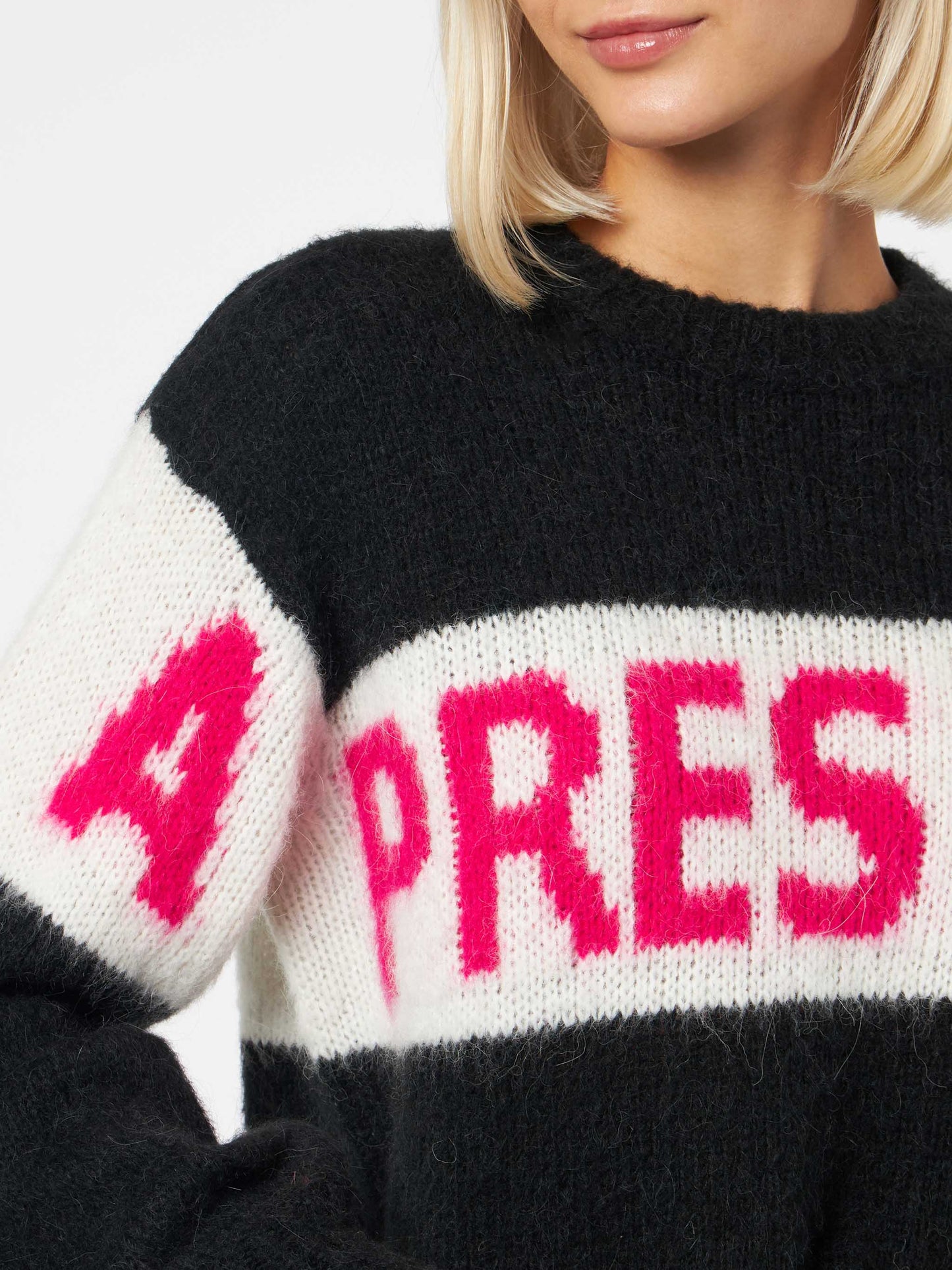 Woman boxy shape soft sweater with Apres Chic jacquard