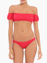 Schulterfreier roter Bikini