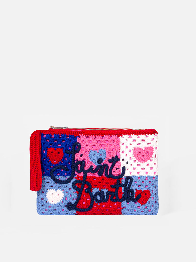 Pouch Parisienne all'uncinetto con ricamo cuore