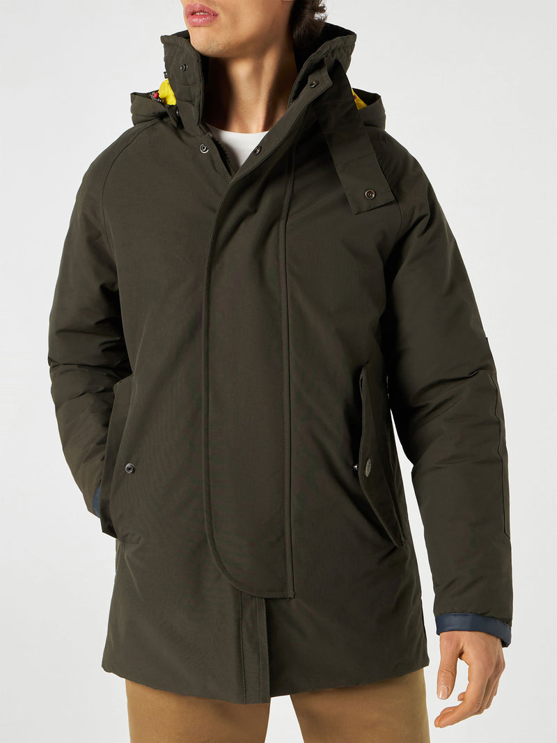 Parka da uomo Voyager verde militare con cappuccio