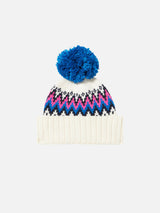 Woman beanie with pompon