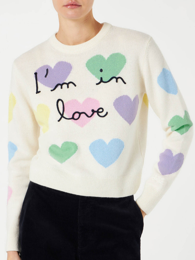 Woman sweater with hearts print and I'm in Love embroidery