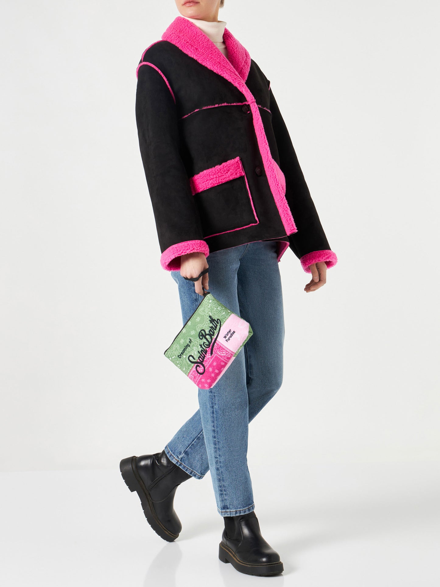 Aline wooly pochette with argyle print