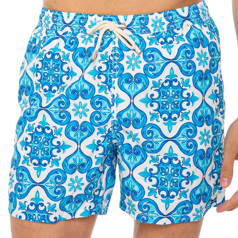 Herren-Badeshorts aus leichtem Stoff mit Majolika-Print