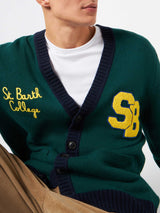 Strickjacke mit Aufnäher und St. Barth College-Stickerei