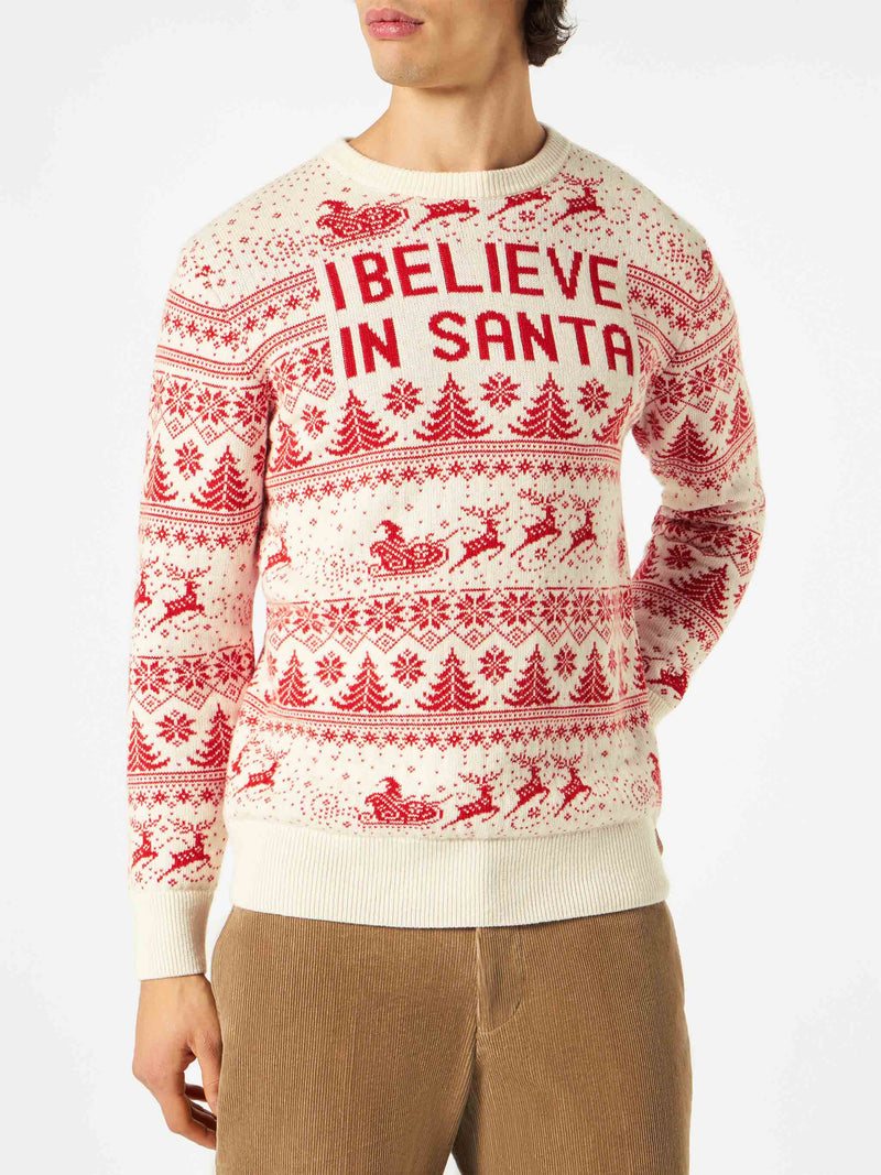 Man white sweater with Christmas print