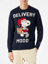 Marineblauer Herrenpullover mit Snoopy-Aufdruck | PEANUTS™ SONDEREDITION