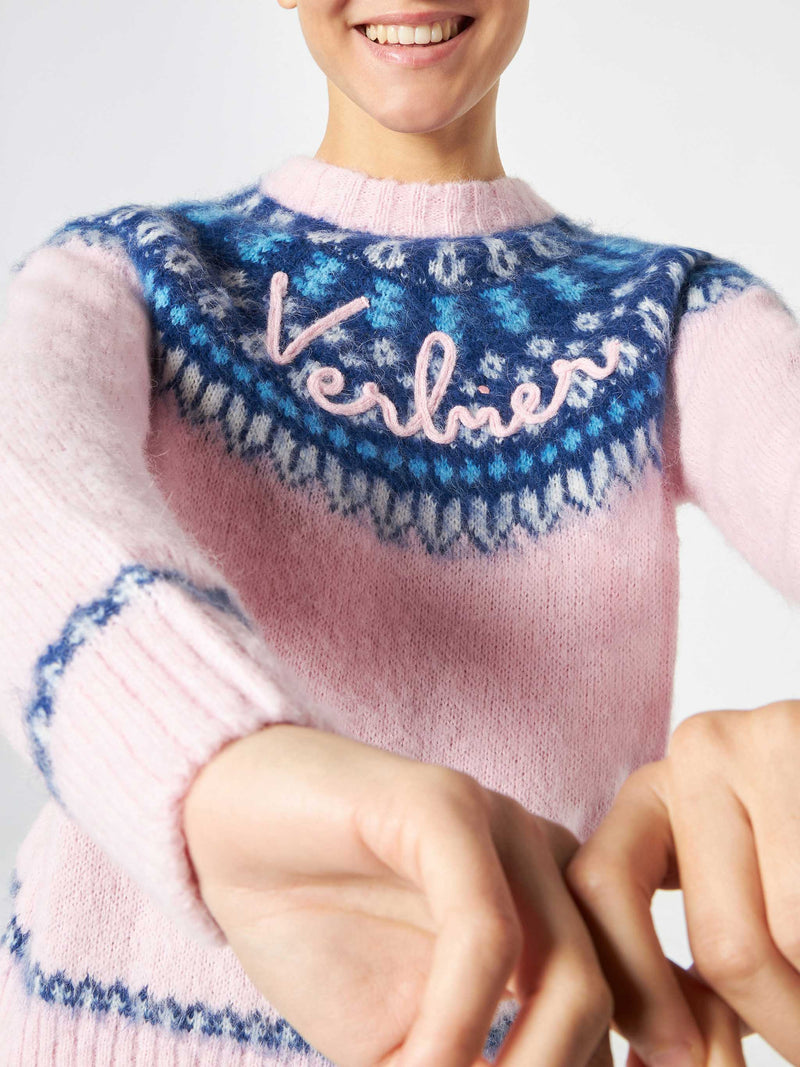 Woman pink crewneck nordic jacquard sweater