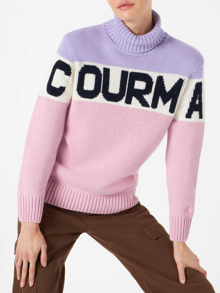 Maglione da donna a collo alto con scritta Courma